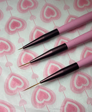 Load image into Gallery viewer, Alovi Liner Brush 18mm
